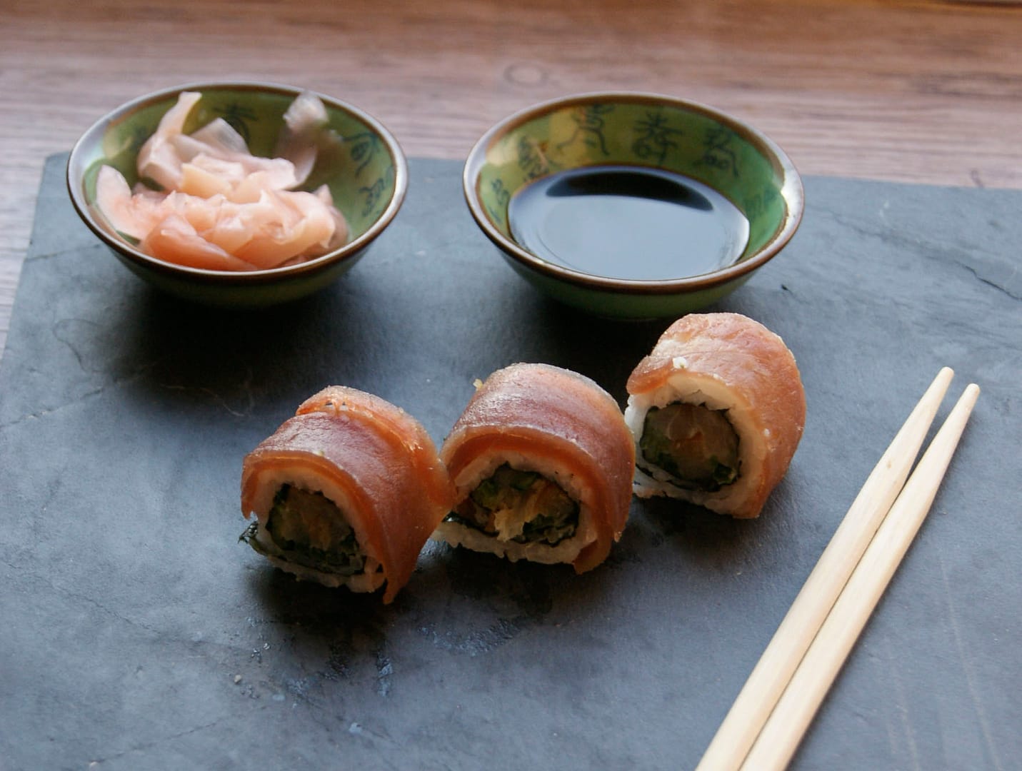 sushi-zawijane-z-tunczykiem